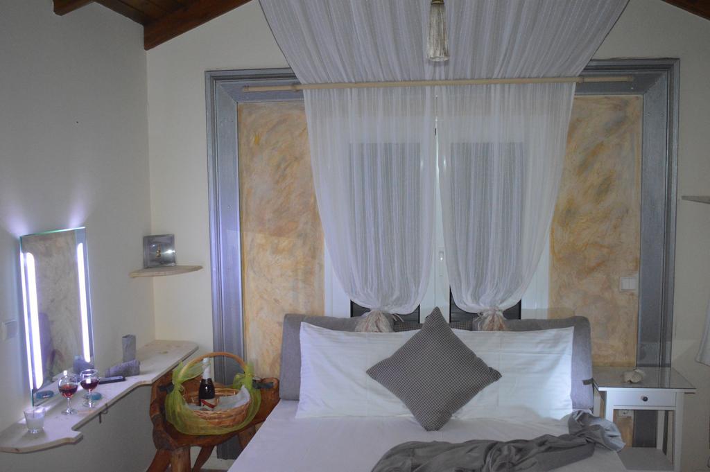 Villa Suites Lagonisi Luxury Exterior photo